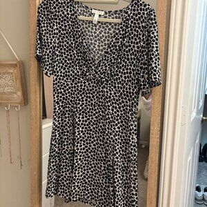 Cute White and Black Short Sleeved Floral Dress